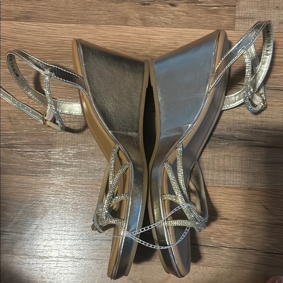 Women's Gold Strappy Sandals - Picture 2 of 4